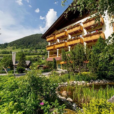 Family & Sporthotel Kaerntnerhof Bad Kleinkirchheim Exterior photo