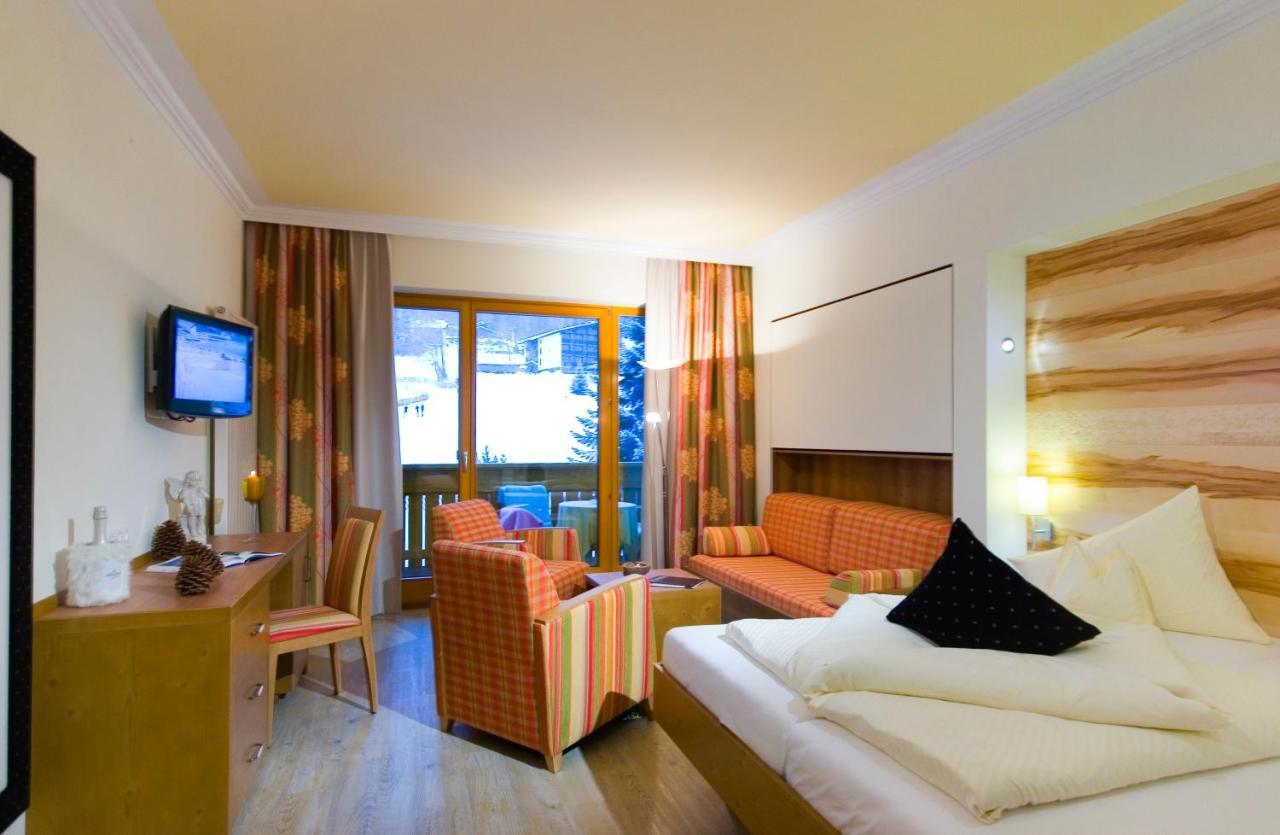 Family & Sporthotel Kaerntnerhof Bad Kleinkirchheim Room photo